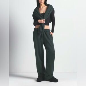 Skims‎ Hoodie and Sweatpants